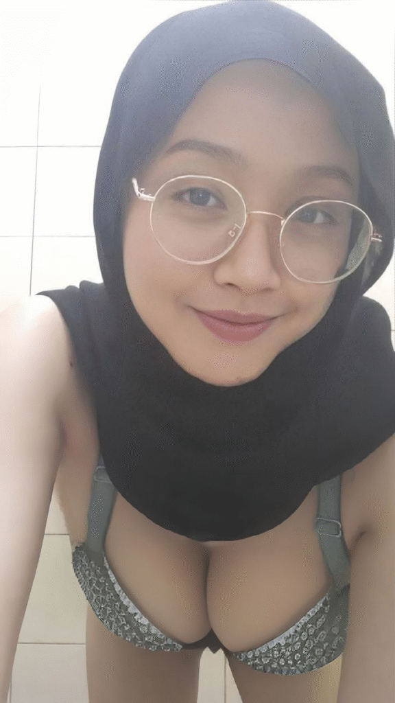 Main S3ks Cikgu Horny